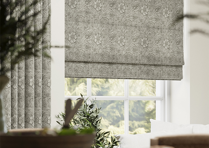 William Morris Marigold Velvet, Iron - Roman Blind - Image 5